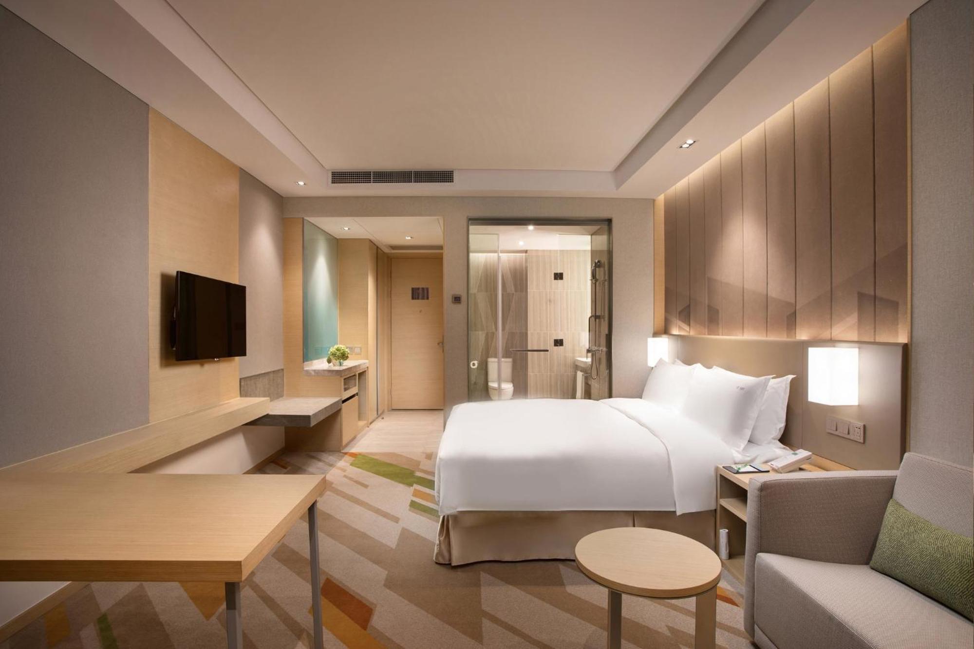 Holiday Inn Wuxi Taihu New City By Ihg Exterior photo